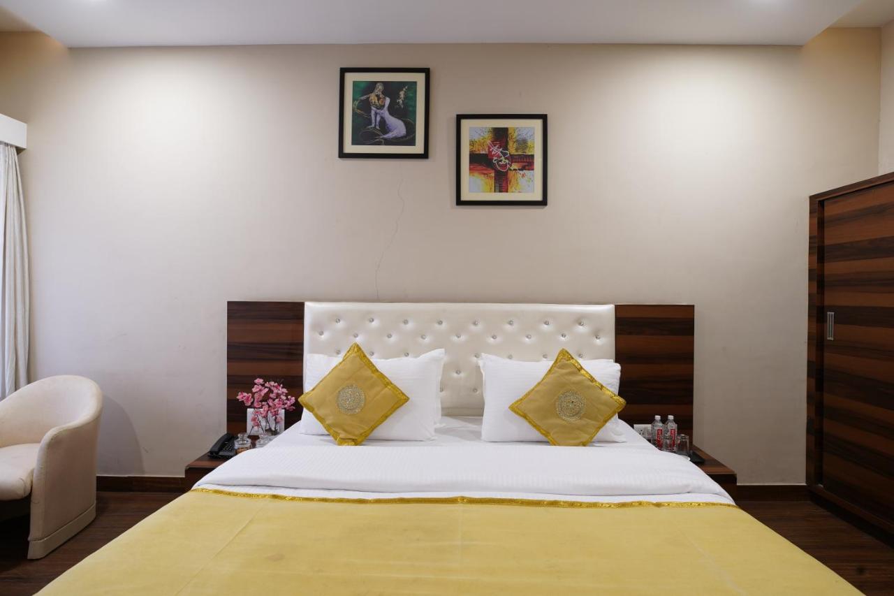 Rawla Ratanpur Hotel Bechiwāra Kültér fotó